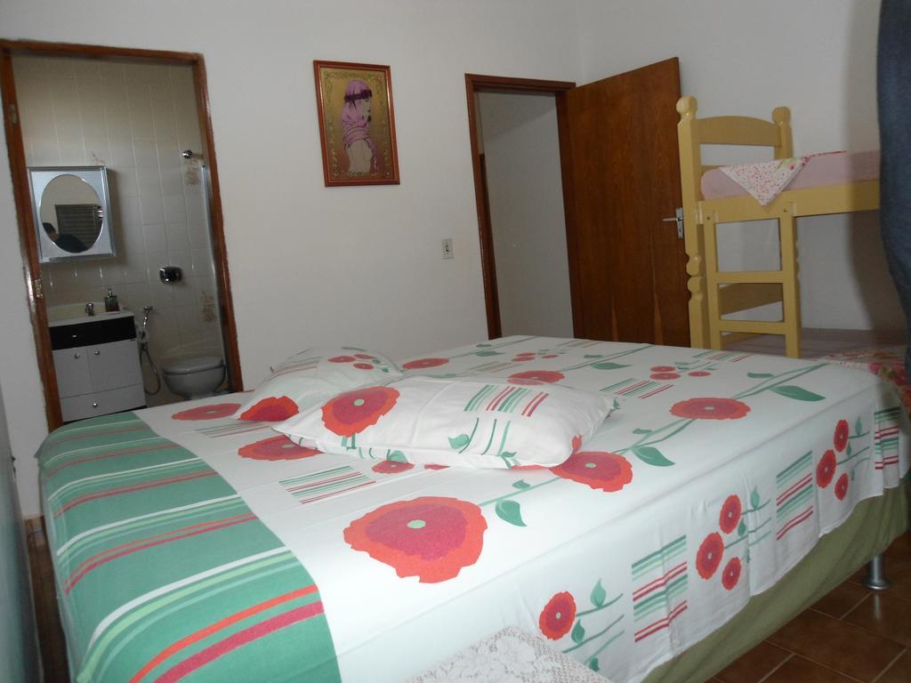 Casa Temporada Gratao 06 Min Dos Parques Thermas Olímpia Habitación foto